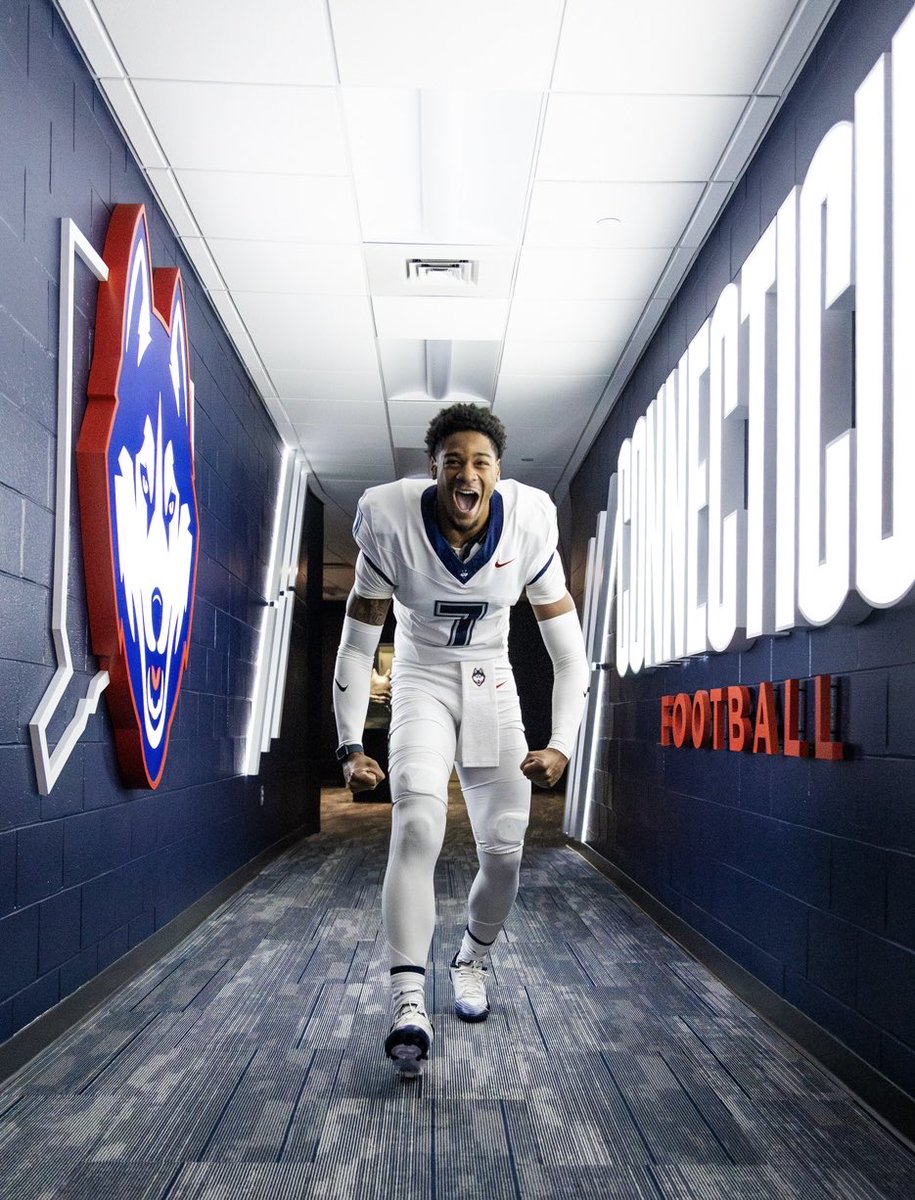 Let’s workkkk!!!!!🐺🐺 #AGTG