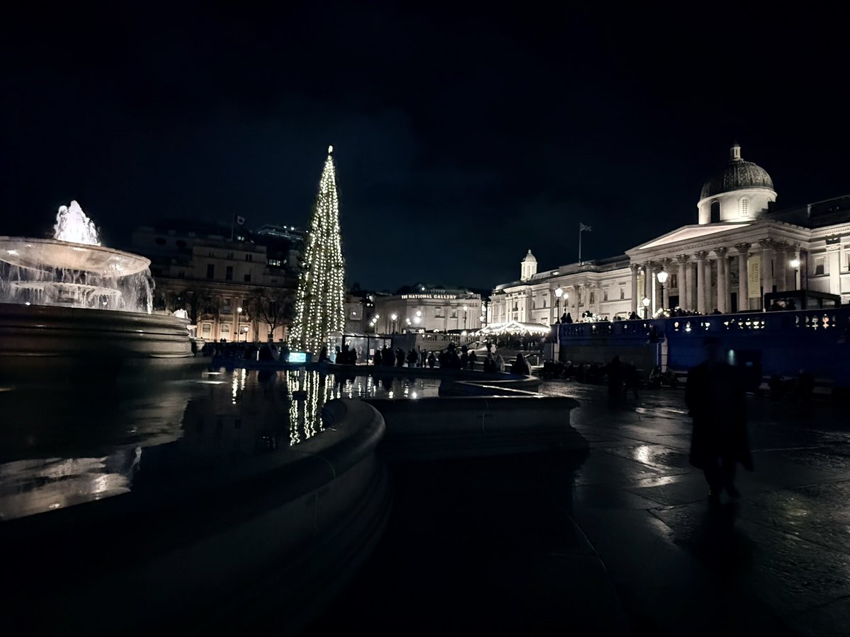 anne hill tweet media