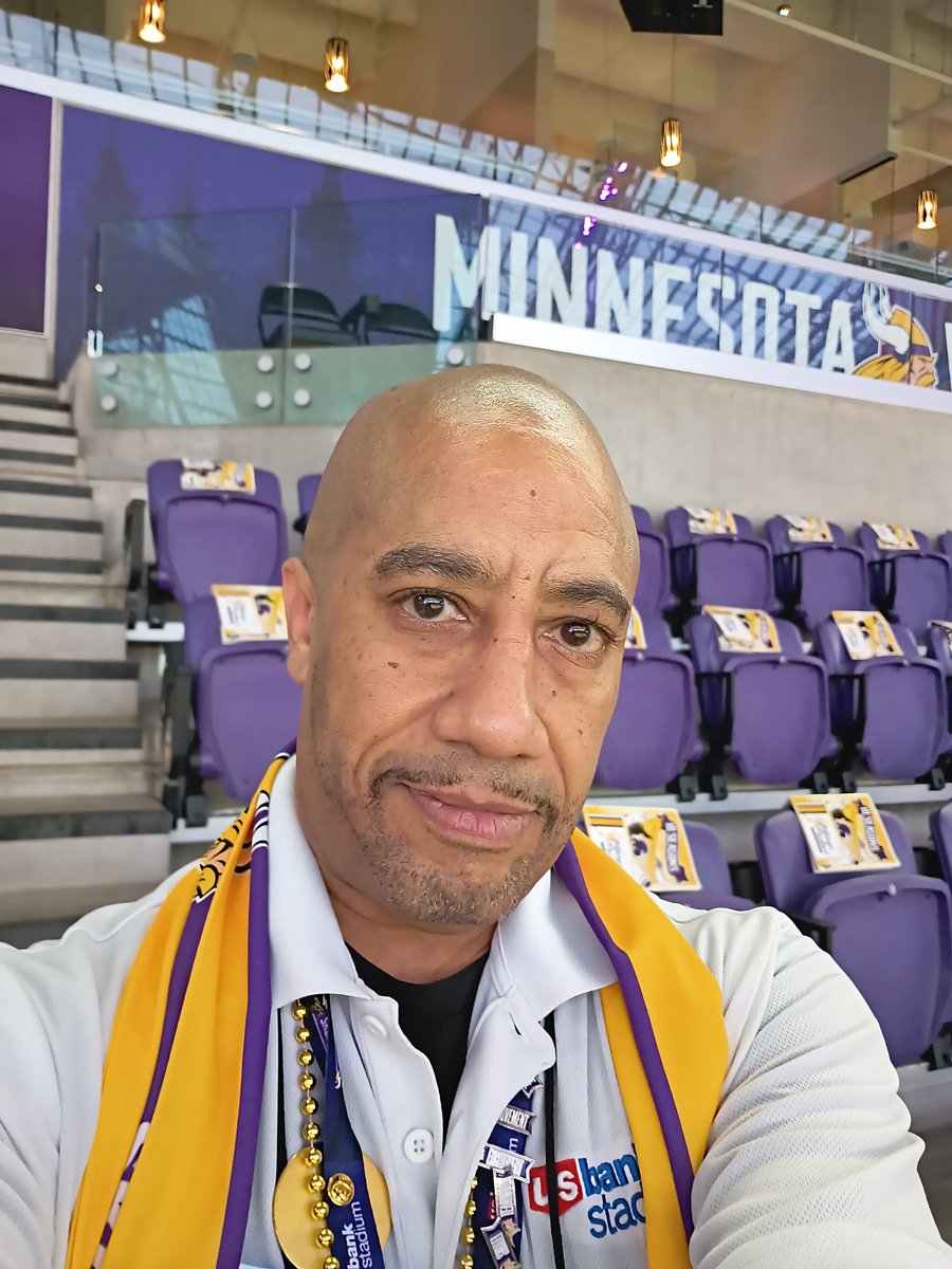 OneTonyE's tweet image. I am what I am and I do what I do...