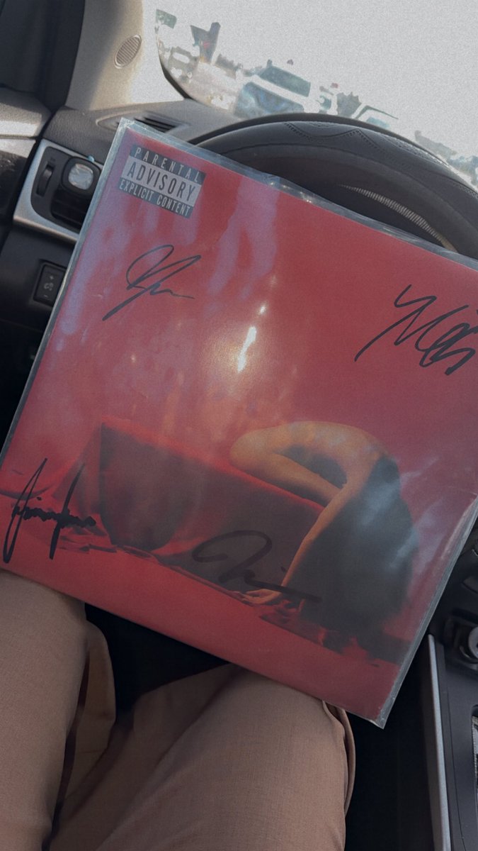 𝕡𝕣𝕖𝕤𝕚𝕕𝕖𝕟𝕥 𝕞𝕒𝕕𝕤 | missing bomens 🖤 tweet media