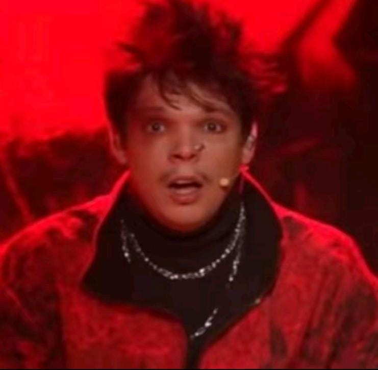 acervodobastet's tweet image. 🚨| VAI CHOCAR! 
Davi Brito é mais novo que Bastet.