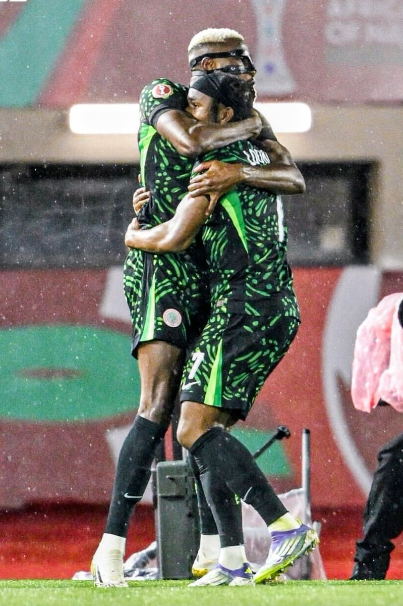 Osimhen-Lookman, un vrai Fès-tival 🇳🇬 #CAN2025