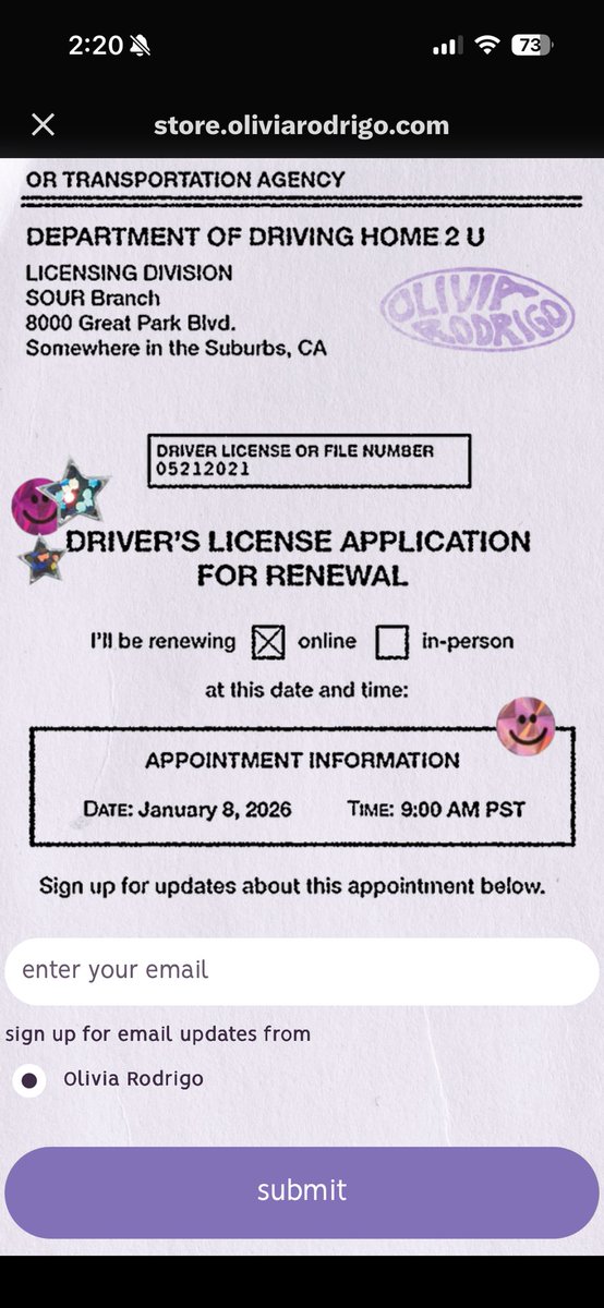 kianspapi's tweet image. the way i add my email 283473x to every bit of promo like girl i already get emails but keep them coming @LiviesHQ