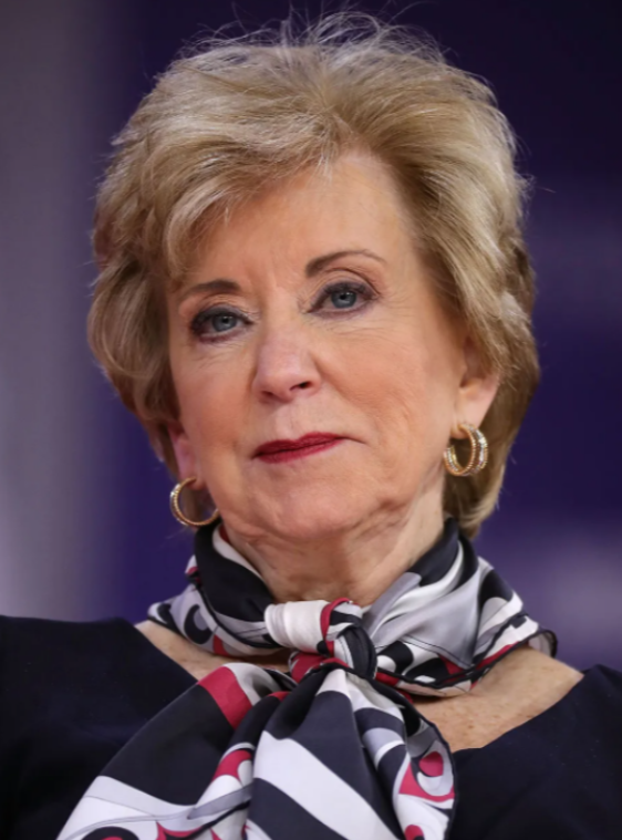 NizNellie3's tweet image. 🚨 Rutgers University will request $530 million in federal funding this year. 

Professor Brittney Cooper: "F*CK each and every Trump supporter. White religious conservatives worship a God who's an as*hole, with nothing holy, loving, righteous, inclusive or theologically sound…