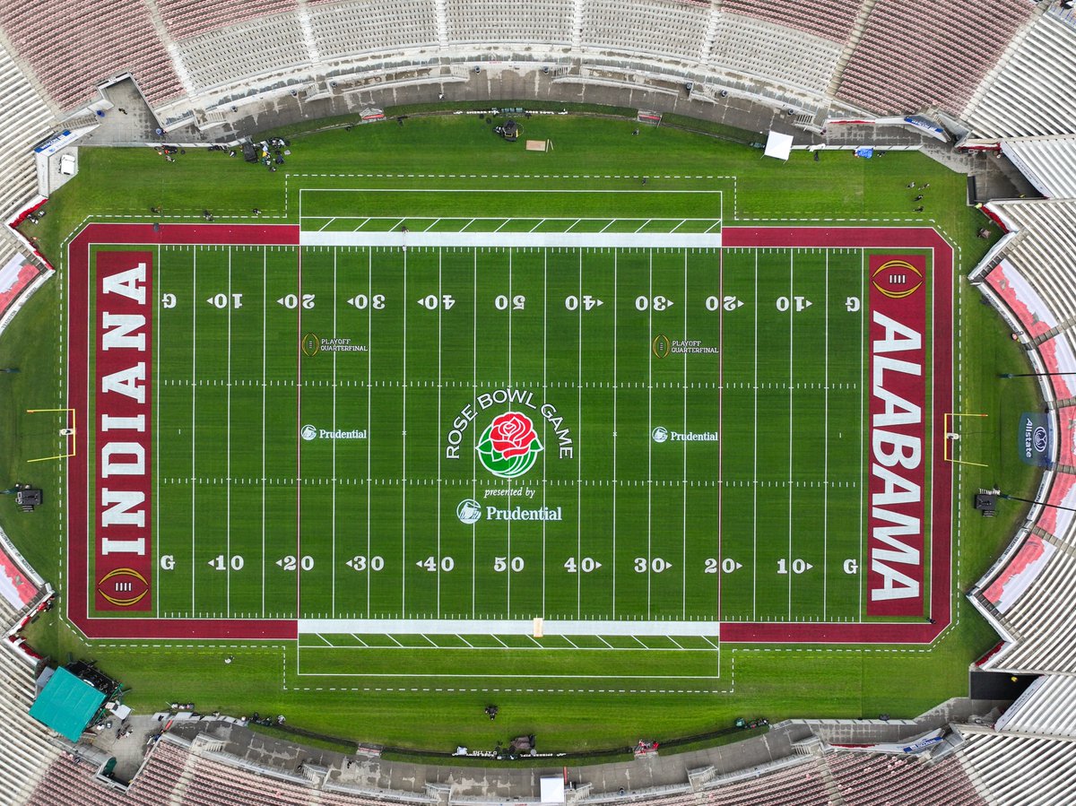 Picture perfect for the 2026 <a href="/rosebowlgame/">Rose Bowl Game</a> 🌹🏈

Shoutout to <a href="/WestCoastTurf/">West Coast Turf</a> for always getting us game ready! 🙌