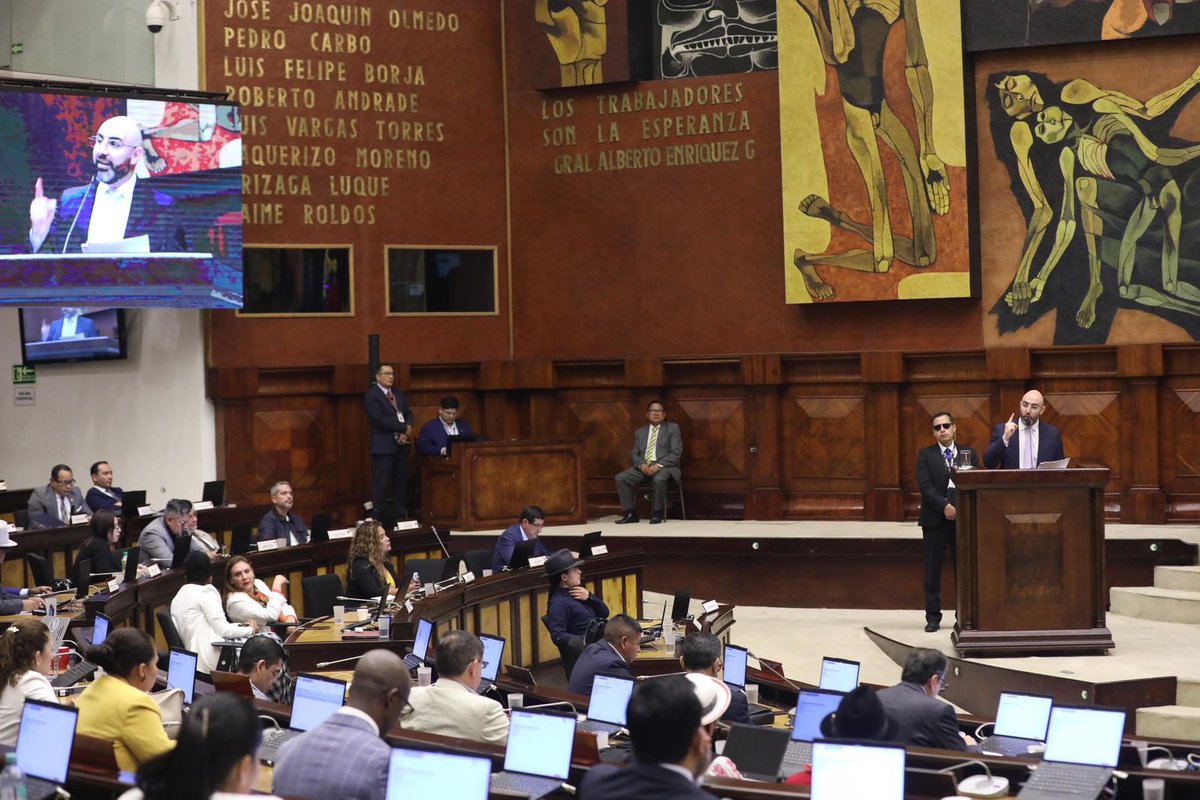 MarioGodoyEc's tweet photo. Hoy, comparecí ante el Pleno de la @AsambleaEcuador, para exponer de manera clara y detallada los hechos que se han suscitado y que son de conocimiento público, sobre el caso del juez C. S.

Demostré con pruebas que se ha desatado una persecución orquestada por grupos de poder que buscan tomarse el @CJudicaturaEc y la #FunciónJudicial para defender intereses personales.