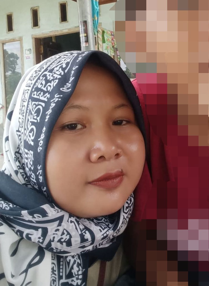 Rahasiaaaj's tweet photo. Ah mantap banget anj🤤🍆💦👅
#crotin #kontolin #pejuhin #stw #candid #candidbokong #stwtua #stwbinor https://t.co/Fr3ezCX7Pn