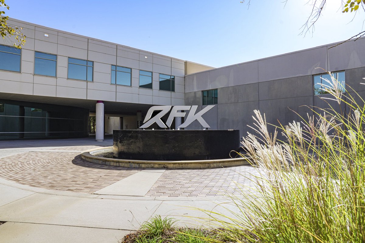 Elijah Burke tweet media