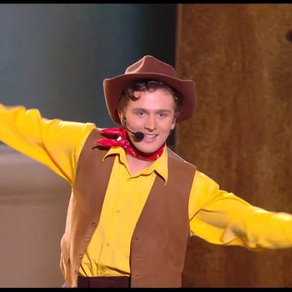 StarAcShow's tweet image. Kamel Ouali VS Jonathan Jenvrin

#StarAcademy #StarAcademyLeLive