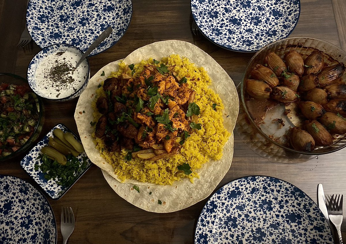 faraesthete's tweet photo. lebanese shish taouk + kefta over fries &amp; yellow rice 🇱🇧 
made this spread because my mom was fasting https://t.co/KkxPCkmOl1