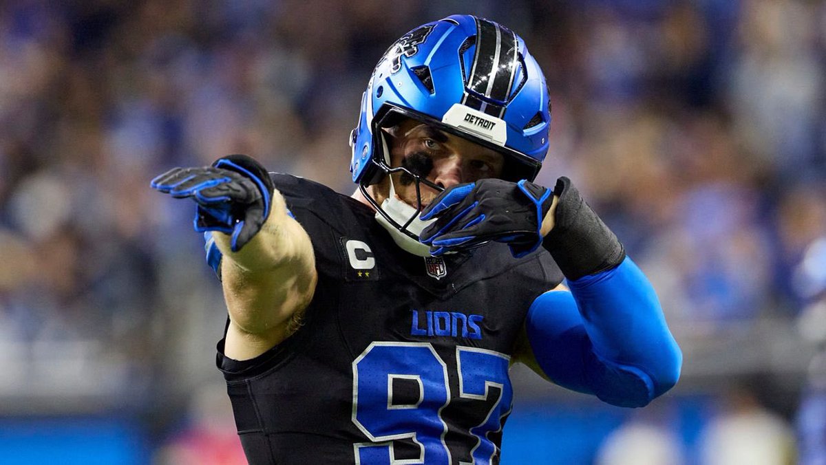 pdubyaa's tweet image. Aidan Hutchinson 2025-2026 Stats:

14.5 Sacks (4th)
4 Forced Fumbles (2nd among dlineman)
92 Pressures (1st)
31 Stops (10th)
19 QB Hits (2nd among dlineman)
58 Hurries (4th)
PFF’s #4 Graded EDGE

An outstanding season fresh off a major injury, while playing over 1,000 snaps this…