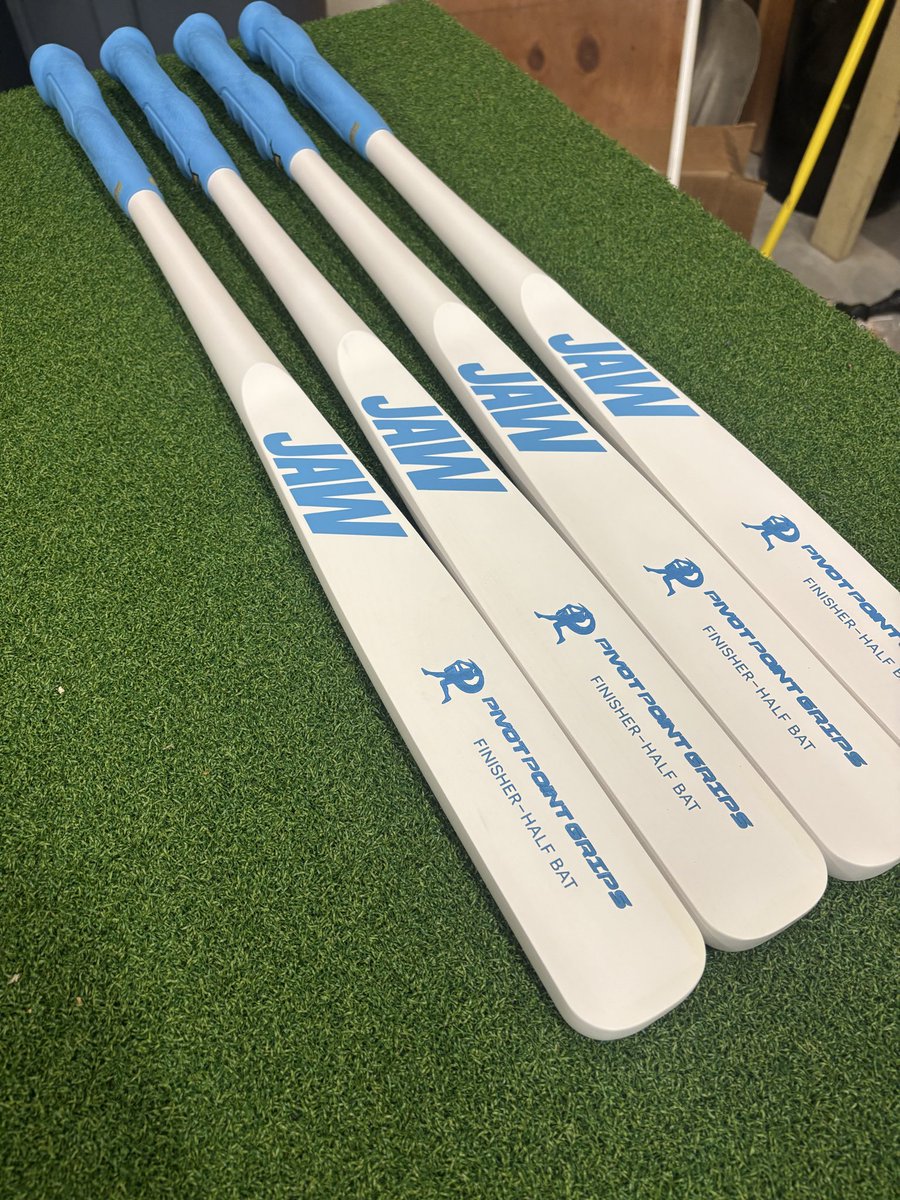 PivotPointGrips tweet media