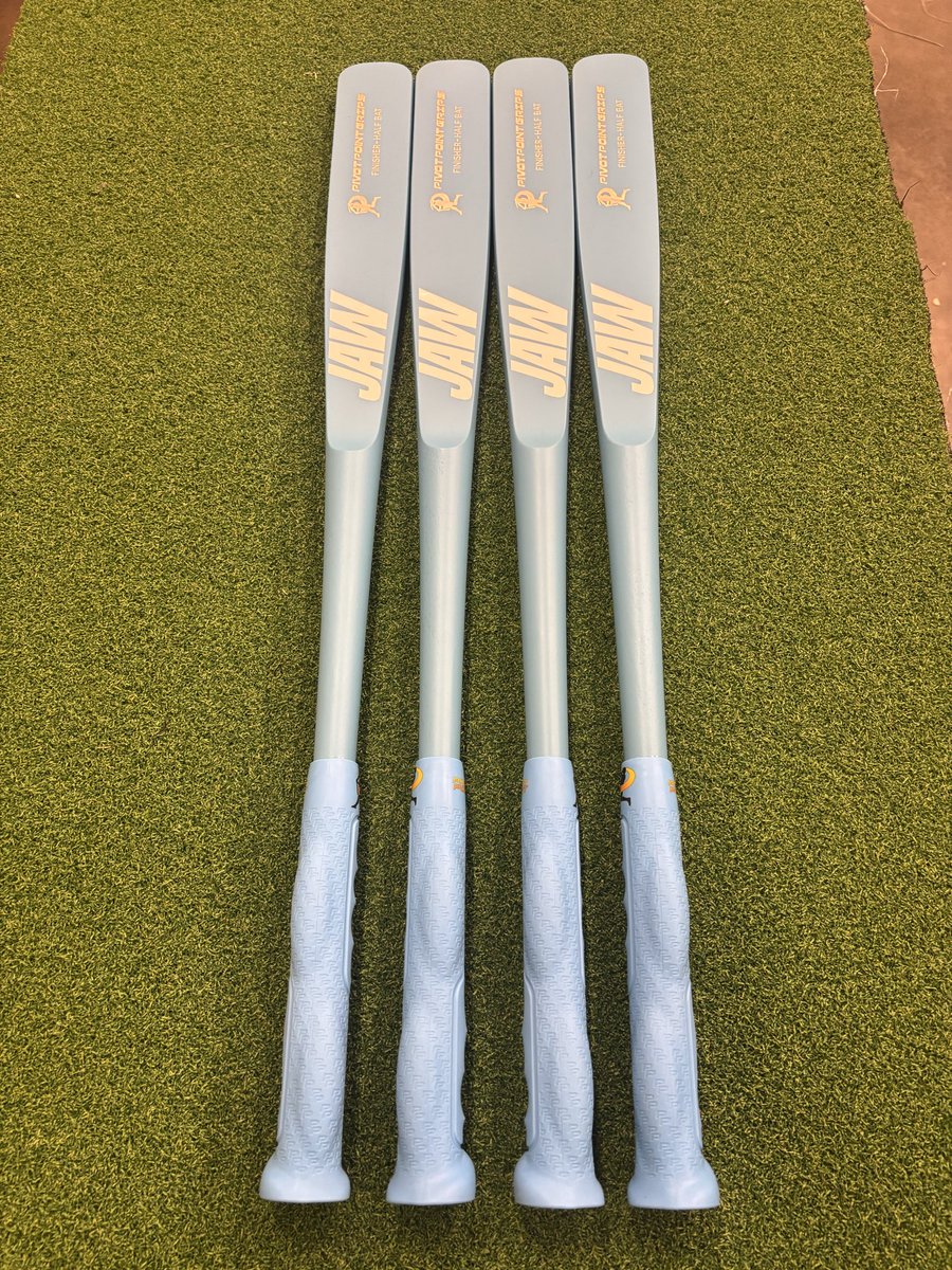 PivotPointGrips tweet media