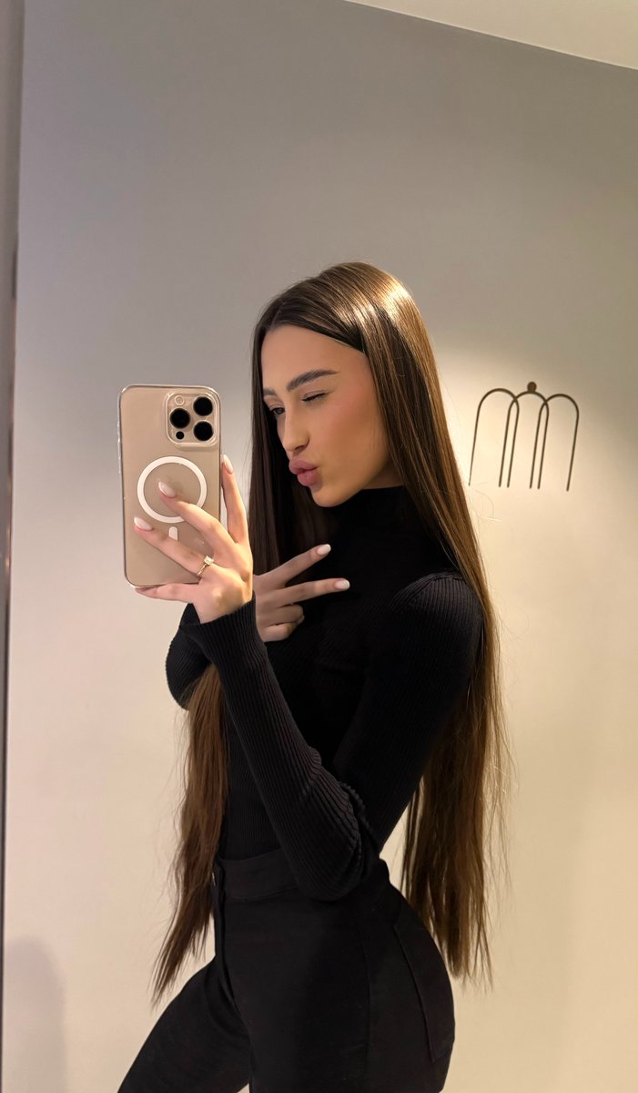 nnevvesss tweet media