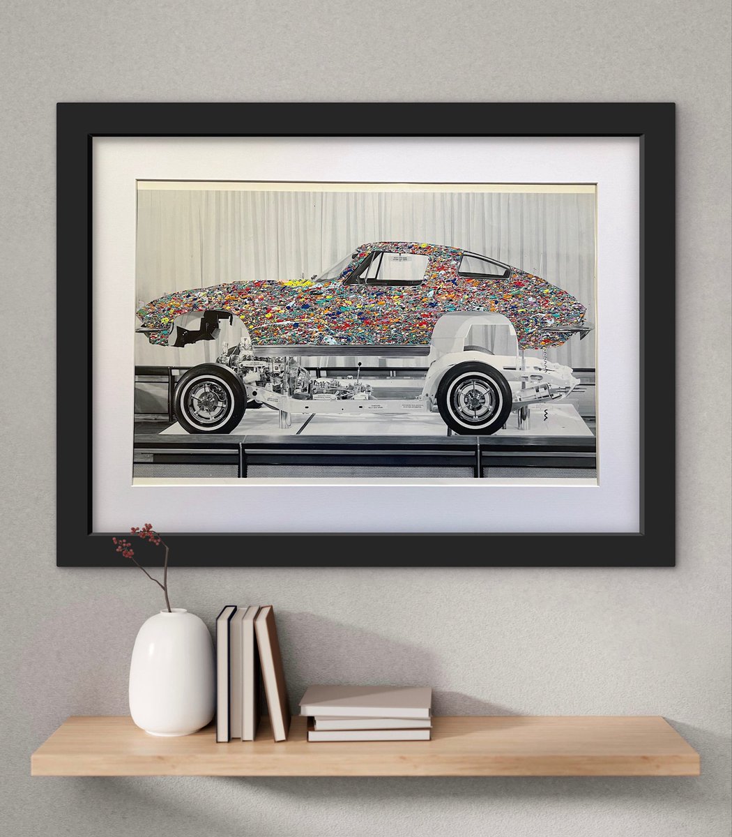 “1963 Dismantled Corvette” A rare mixed-media artwork featuring a vintage black-and-white photograph of a 1963 Corvette, hand-painted by SUPERBLOOM with expressive color. Engineering exposed, form dissected, and legacy reactivated through contemporary art.
superbloom.world/art