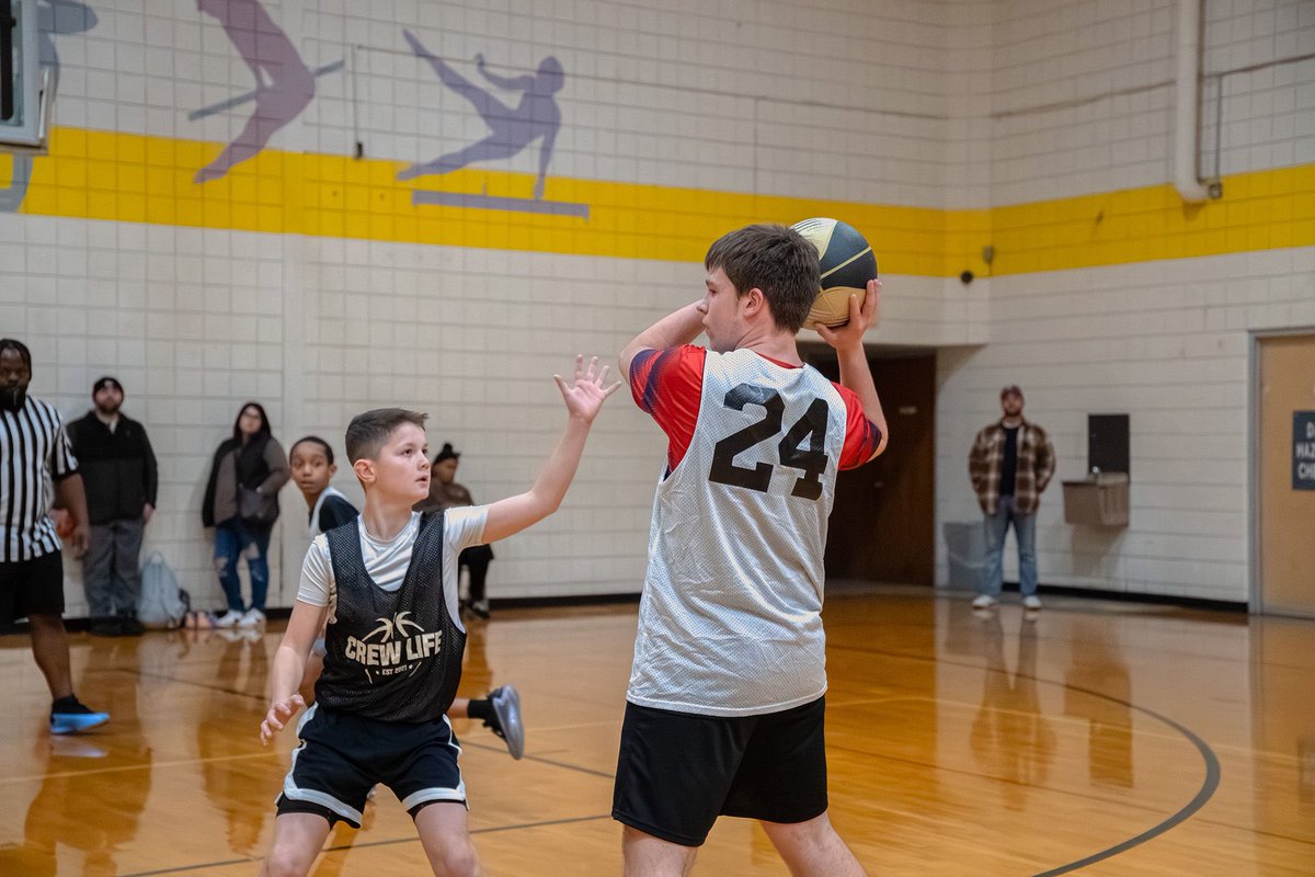 RaphealDavis3's tweet image. 🫶🏾🔥 #CREWLife