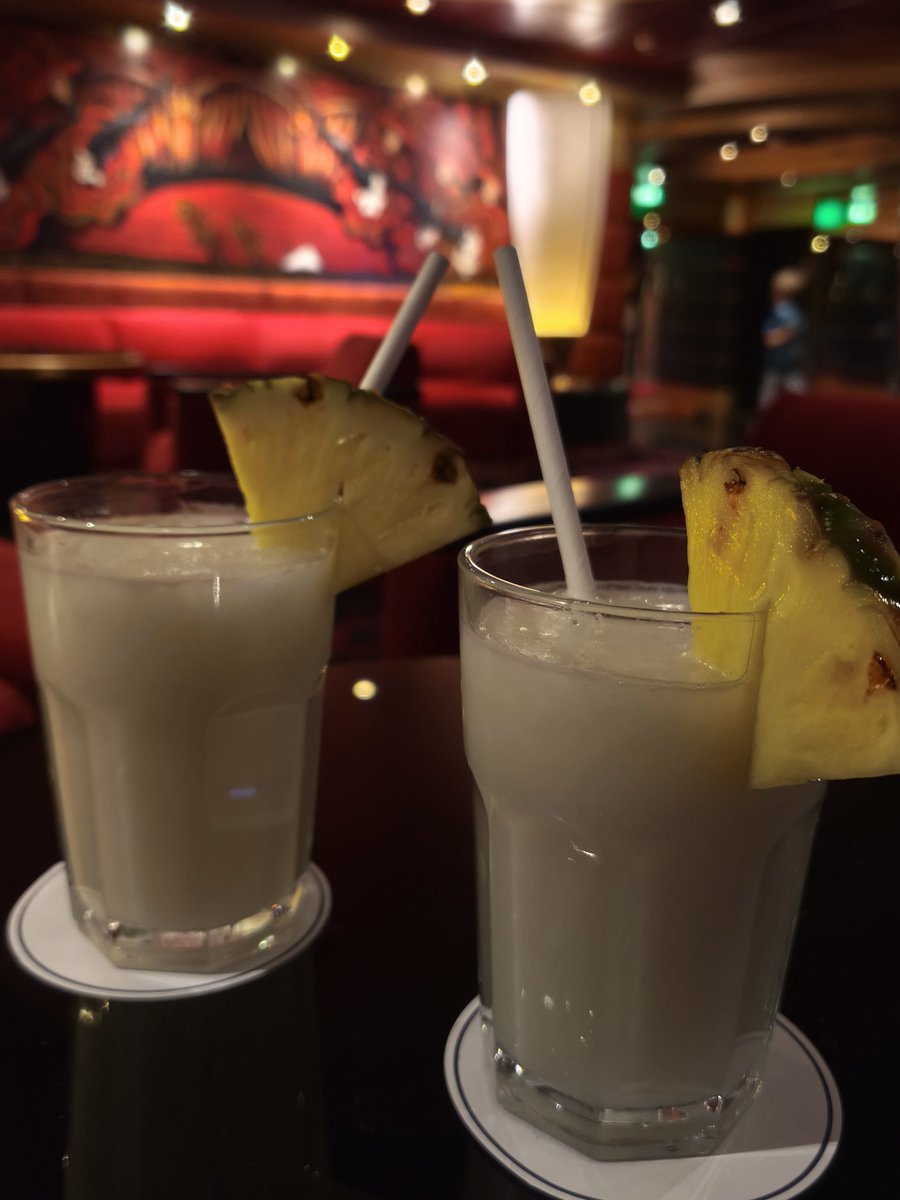 Mit einem schönen Mehr-Gang-Menü lassen wir den heutigen Tag ausklingen... 😇