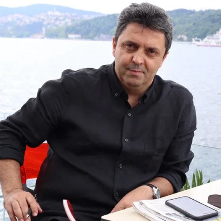 SİYAH SANCAK tweet media