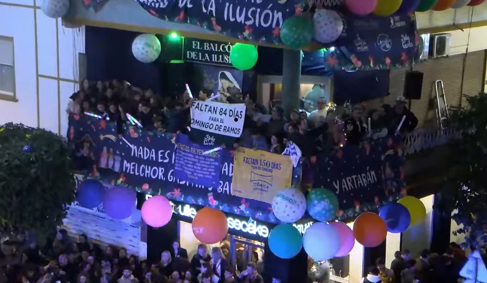 Tras el paso de Baltasar, ha sonado ''Esperanza de Triana Coronada''

QUEDAN 84 DIAS PARA EL DOMINGO DE RAMOS.

#CabalgataSev26
#SSantaSevilla26
