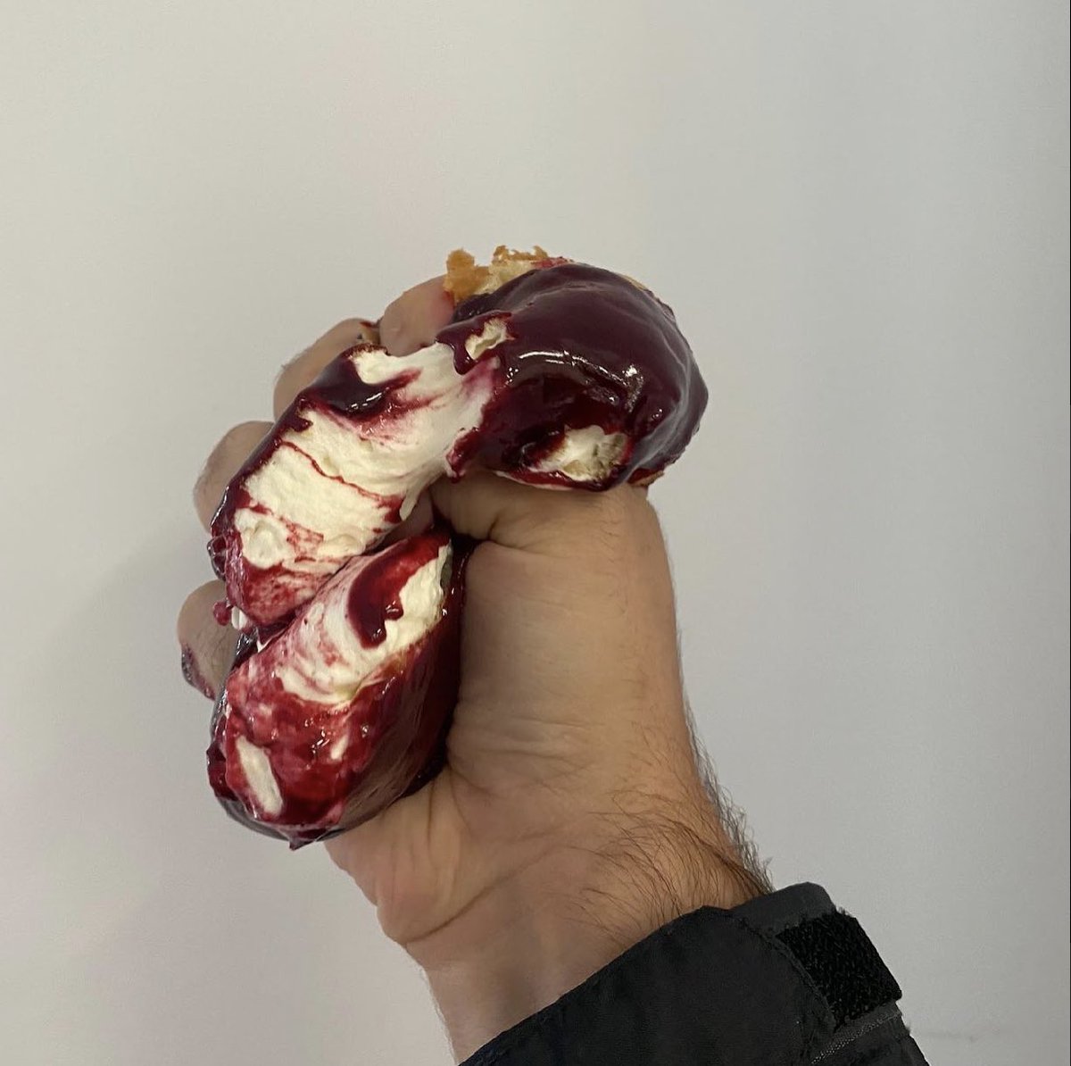Gripping Food With Force tweet media