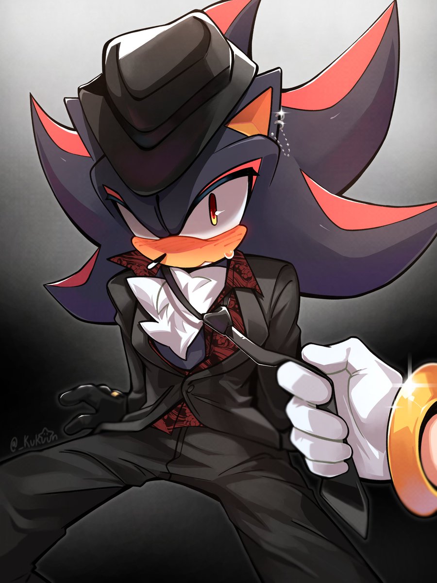 come meet my dog 😊 he dont bite... unless?