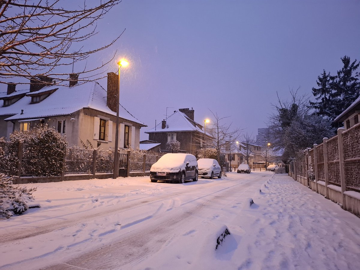 Créteil, lundi 5 janvier 2026. #neige