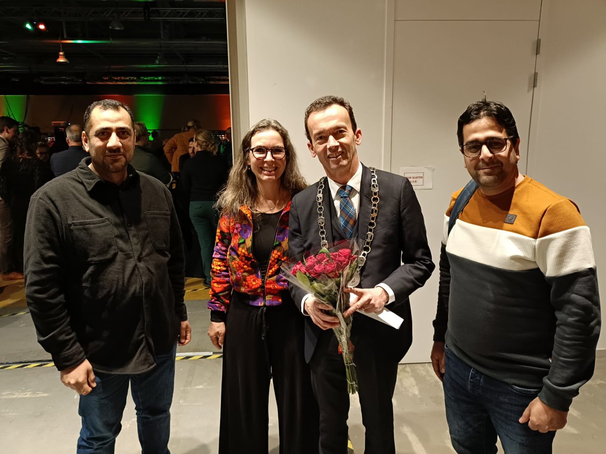 AMJArnhem's tweet photo. Vandaag heeft een delegatie nieuwjaarsreceptie van de gemeente Zevenaar bijgewoond. Het was een prettige en waardevolle gelegenheid om elkaar te ontmoeten aan het begin van het nieuwe jaar. Aanstaande zaterdag vindt onze eigen nieuwjaarsreceptie plaats in Zevenaar.✨🕊️ https://t.co/2HBc0T1He4