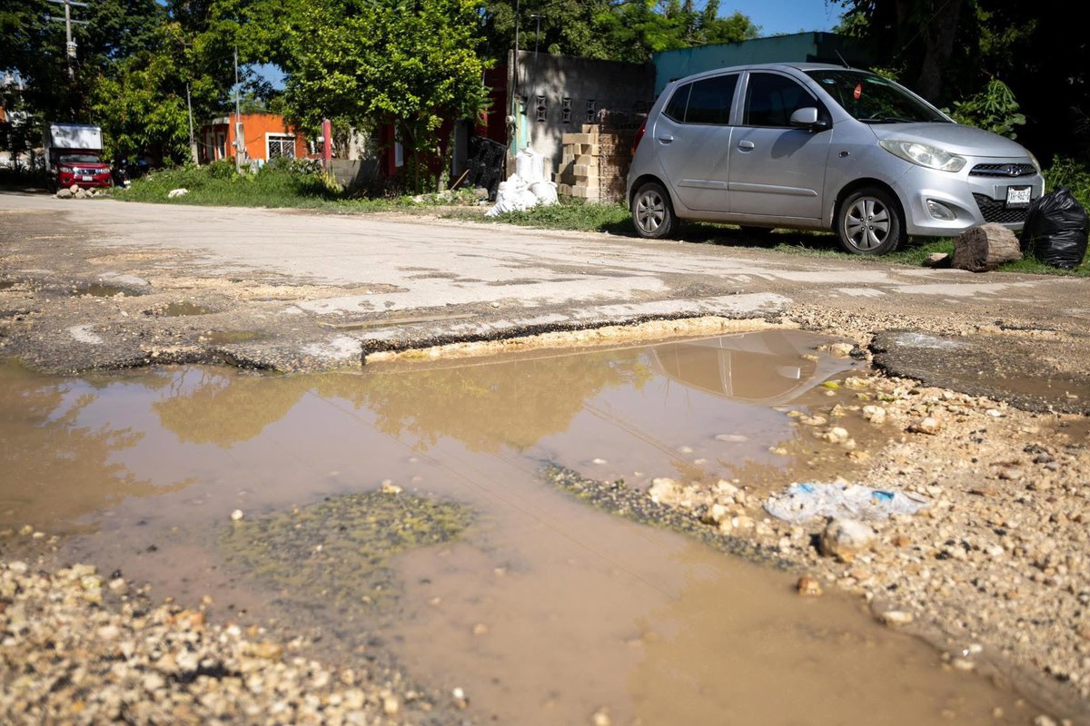 keniaWalldina's tweet photo. ✨✅ Umán avanza con obras que generan #bienestar. En Hacienda Itzincab inauguramos la calle 31, una obra integral que mejora la movilidad, fortalece la seguridad peatonal y conecta vialidades estratégicas entre Valles de Umán, Hacienda Itzincab y Piedra de Agua. 

Seguimos construyendo infraestructura que dignifica la vida de las familias y consolida un municipio más ordenado y seguro.

#BienestarParaTodos ♥️
