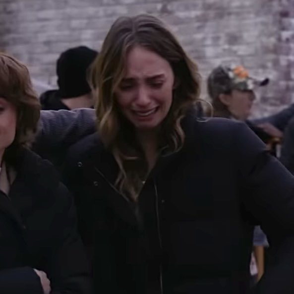 mayapedia_'s tweet photo. oh my lord maya… she was CRYINGGG 😭😭😭 https://t.co/d4XTU7Ffrl