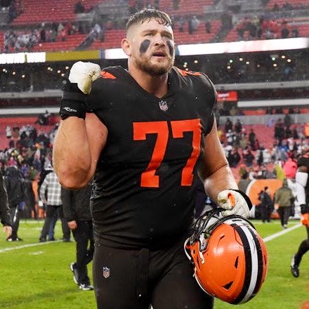 brownsfanuk's tweet photo. I’ll do it again… 

Wyatt Teller appreciation post. 🫡

#Browns https://t.co/Vg41wCdzmw