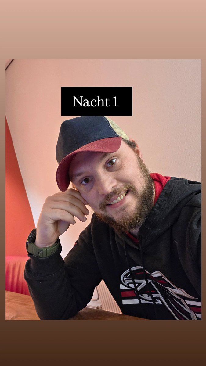 Arrivee op werk . Nacht 1  .....hopenlijk is die sneeuw/ijs hell snel weg . Voor iemand die al niet van autorijden houd is dit echt een nachtmerrie