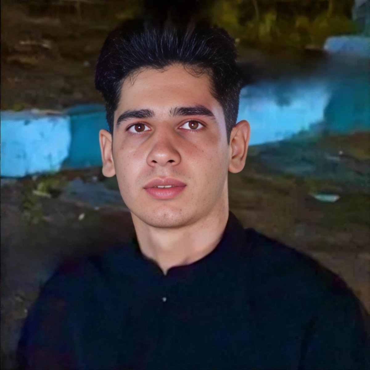 NoaMagid's tweet photo. Reza Ghanbari, only 17 years old, was shot dead by the Islamic Republic regime in Kermanshah for demanding freedom.

Remember his name. https://t.co/Ai3fxEbW4p
