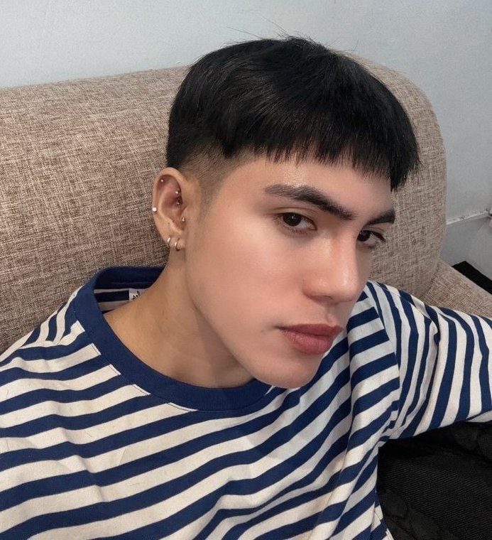 ___eykey's tweet photo. ampogi niya bes hindi ak makahinga https://t.co/beHWYHqkVk
