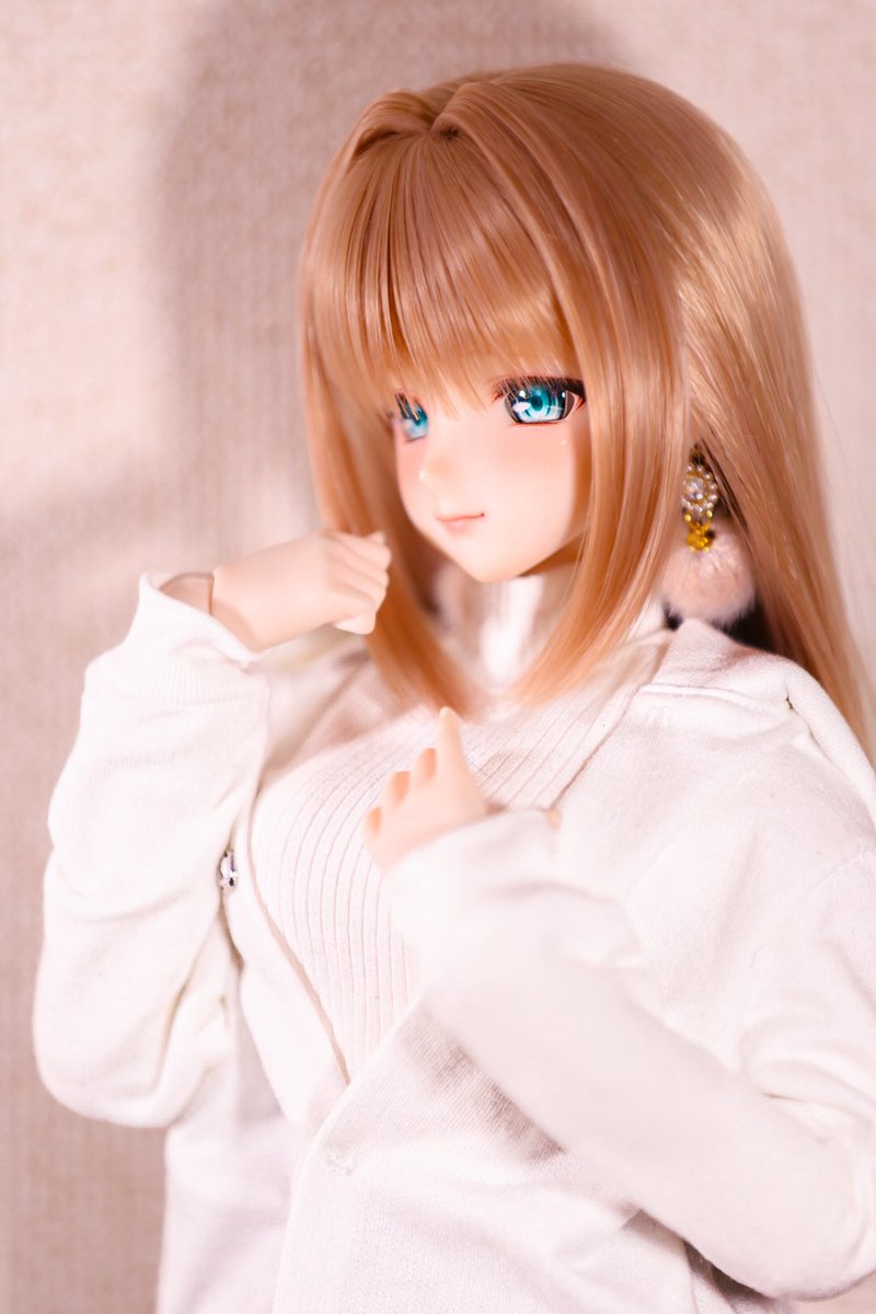 横顔もかわいいもなちゃん

#やみの娘　#うちのこかわいい　#お姉さんドール普及活動