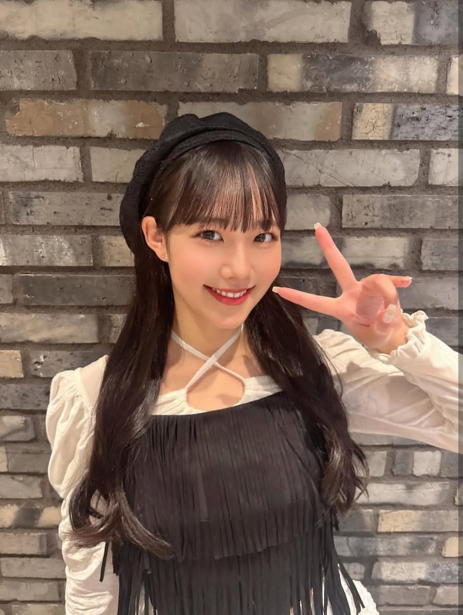 おはようりさちかわいい🎵💕💘💜😍😍😍 今日は休みシフトで夜更かし