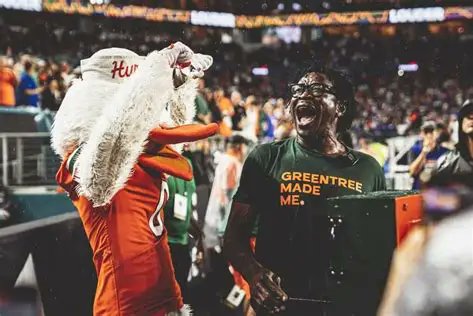 janxon007's tweet photo. Maduro captured, Michael Irvin would like a word with the Trump administration for cutting of his supply. https://t.co/PEzVFjTFWL