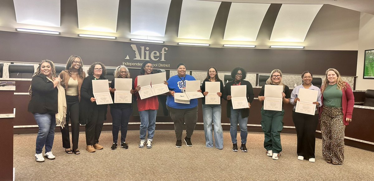 Paula Pineda tweet media