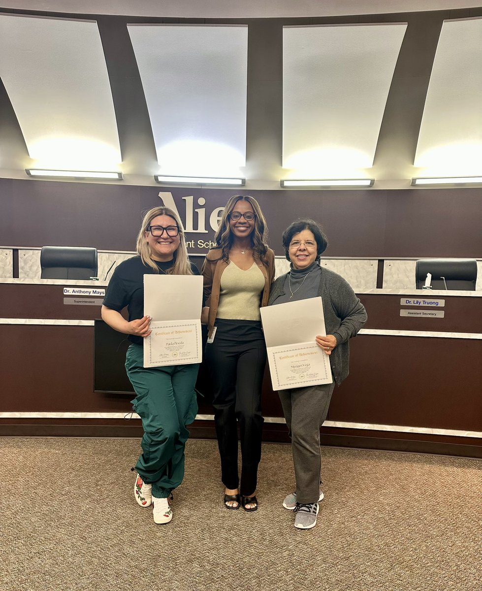 Paula Pineda tweet media