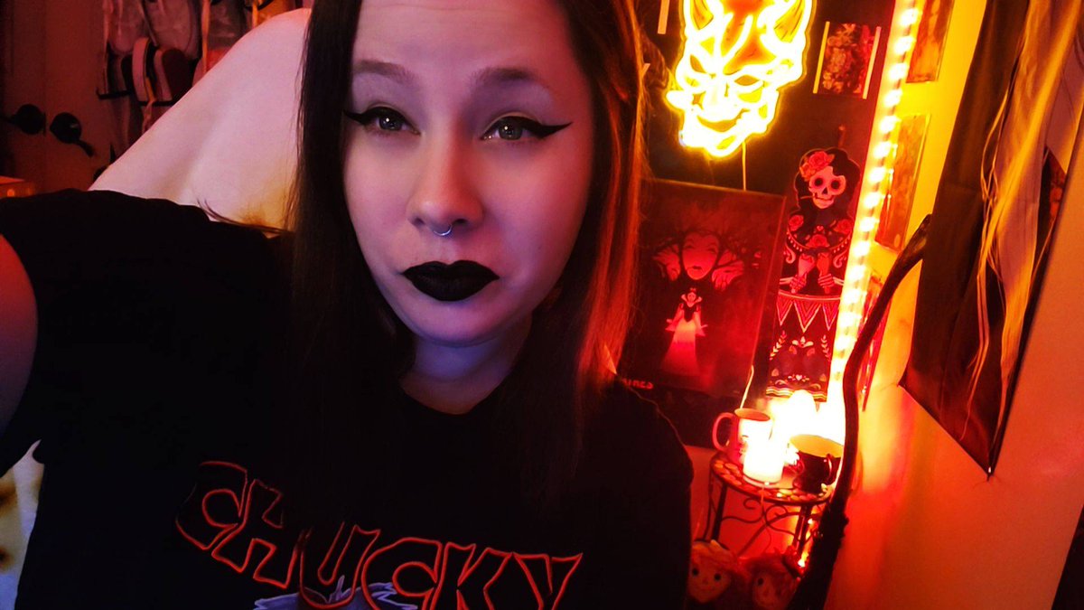 Day four of trying to build a community that will actually hang out &amp; game together! 🎮
Want to play with me? Just ask. 🖤
2026 will be our year! 🙌
twitch.tv/justpockets