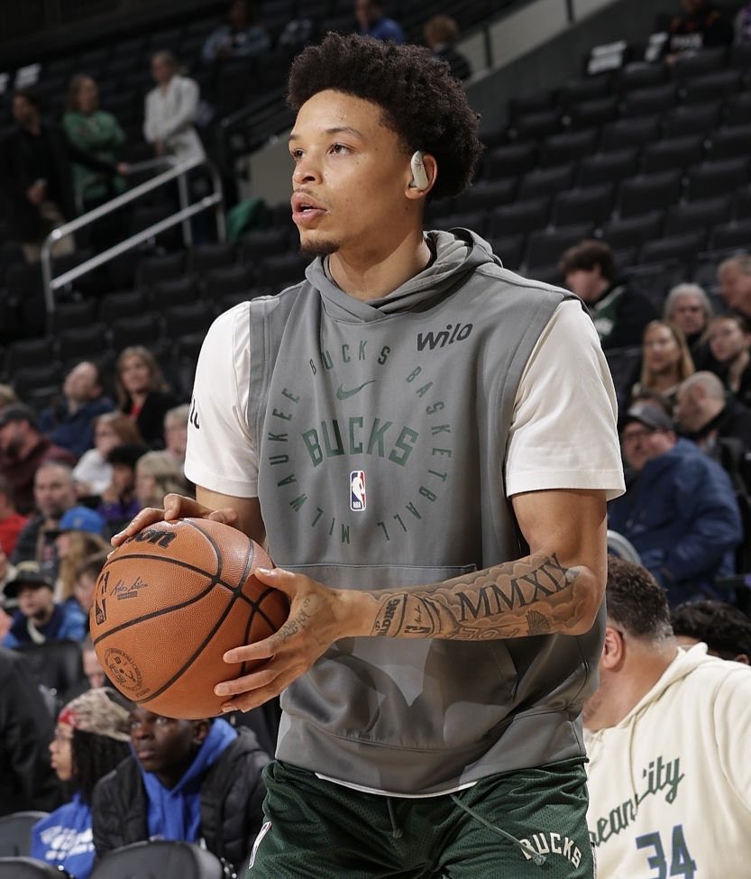 PolymarketHoops's tweet image. Ryan Rollins this season:

17.2 PPG
4.3 RPG
5.8 APG
42.1% 3PT

While leading the league in deflections.