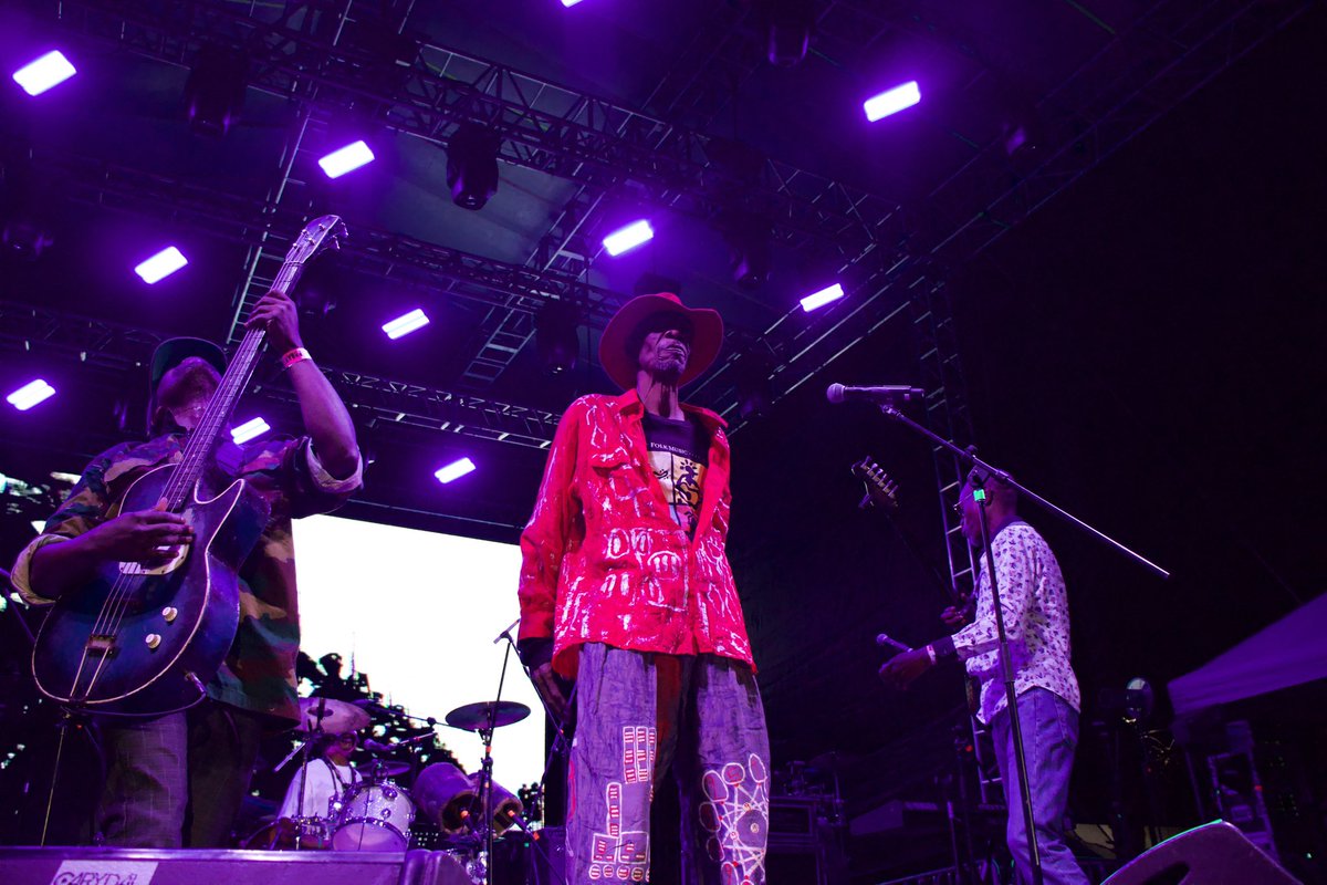 República del Congo representada con jupiter &amp; okwess