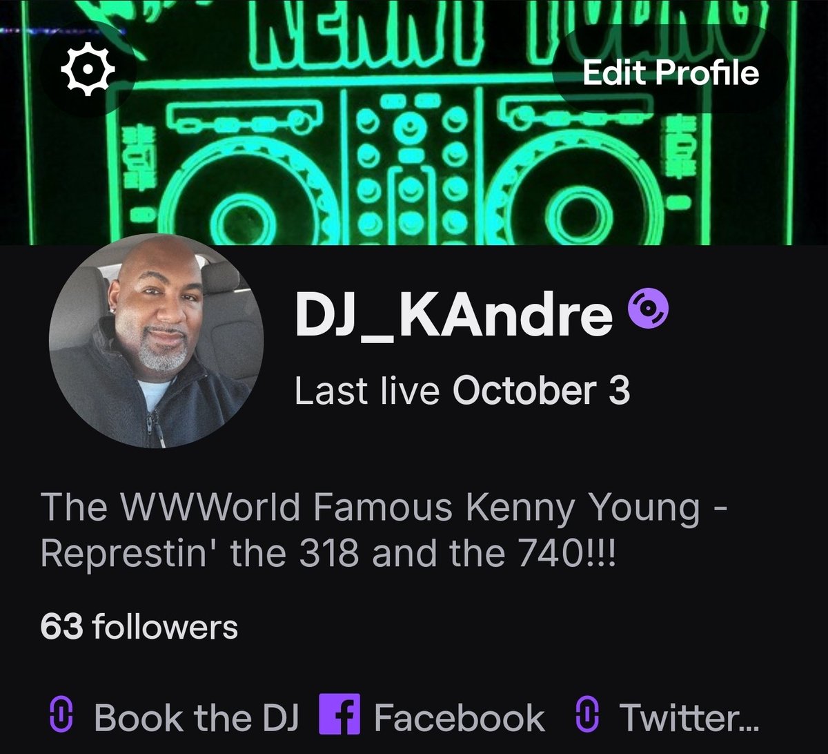 WWWorldFamous's tweet photo. TONIGHT!!!  Monday's are for mixing!!!  
We're LIVE  @http://www.twitch.tv/dj_kandre 
Starting at 705pm ET/605pm CT, 
Old School Hip-Hop, All Coast!!!
Come Thru!!!

@WWWorldFamous
@highlight @followers https://t.co/G1WgriCoAd