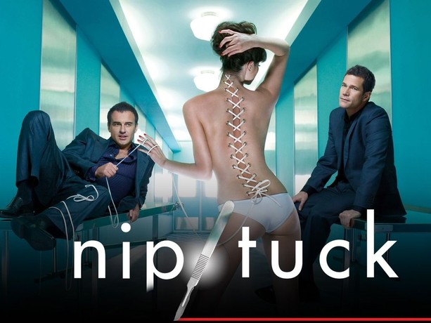 Everyone is saying Ryan Murphy is copying The Substance but no one is talking about how this series feels like Nip/Tuck which actually predates The Substance and was also created by Murphy.

If anything Ryan Murphy is reheating his own nachos.