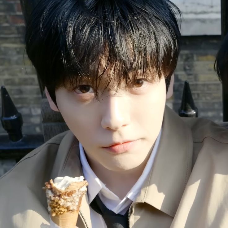 ourhomesoobin's tweet image. 🥺☺️.jpeg