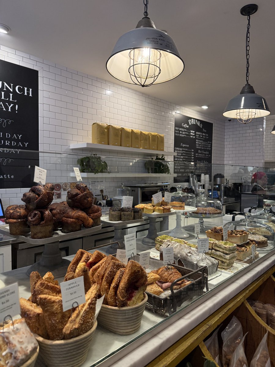 1_bicc's tweet photo. Winter 12/27/2025 https://t.co/j21iKa2SEG