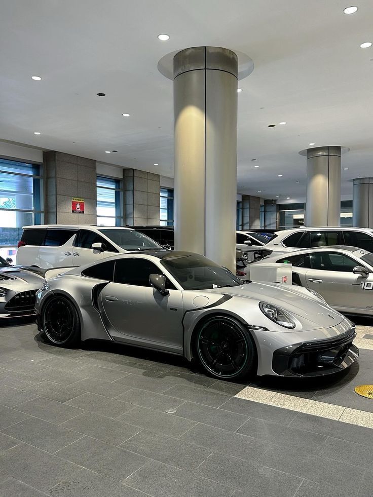 Auto_Porn's tweet photo. Porsche 🥶 https://t.co/mDJf8YfRdK