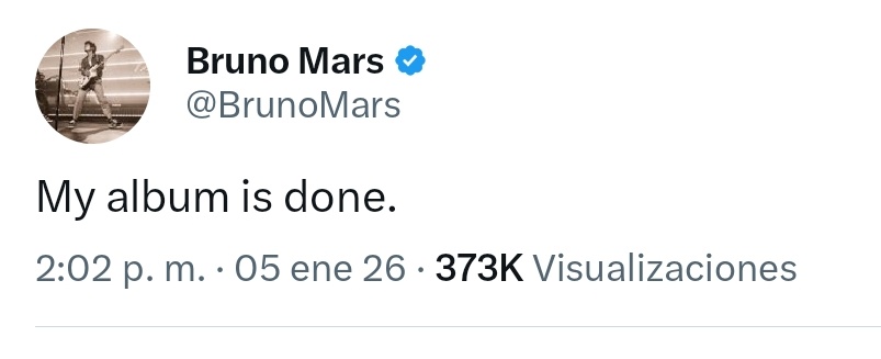 circelandia_'s tweet image. 2016.                                         2026

BRUNO MARS IS BACK