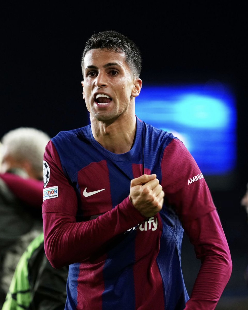 ActuFoot_'s tweet image. 🚨🚨 HERE WE GO : 𝗝𝗢𝗔̃𝗢 𝗖𝗔𝗡𝗖𝗘𝗟𝗢 🇵🇹 𝗩𝗔 𝗥𝗘𝗩𝗘𝗡𝗜𝗥 𝗔𝗨 𝗕𝗔𝗥𝗖̧𝗔 !!!! 💙❤️🔙

Il s’agit d’un prêt payant de 4 M€ jusqu’à la fin de la saison. 💰

🗞️ @FabrizioRomano