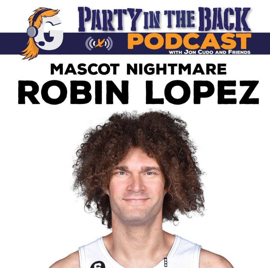 Robin Lopez tweet media
