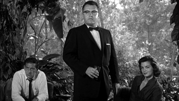 LadyKdesigns's tweet image. Celebrating #botd for Rod Steiger. His filmography and method acting style are long and noted with #filmnoir favorites such as The Big Knife ('55), Cry Terror ('58), and In the Heat of the Night ('67), which won him the Oscar for Best Actor. 🎂